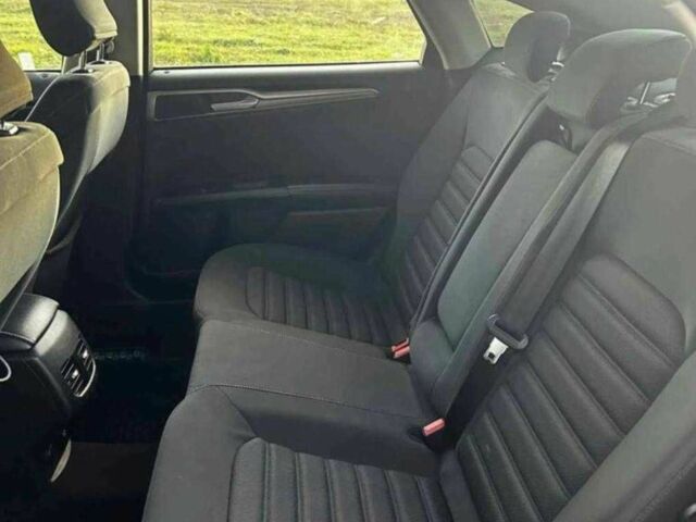 Червоний Форд Фьюжен, об'ємом двигуна 2 л та пробігом 101 тис. км за 8700 $, фото 12 на Automoto.ua