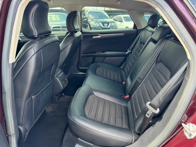 Форд Фьюжн 2017 в Ужгороде на Automoto.ua Красный Форд Фьюжн, объемом двигателя 1.5 л и пробегом 69 тыс. км за 5300 $, фото 12 на Automoto.ua