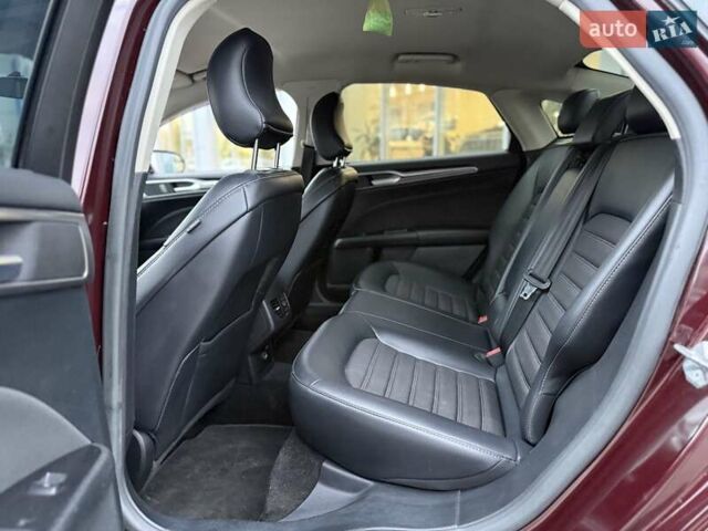 Форд Фьюжен 2017 у Києві на Automoto.ua Червоний Форд Фьюжен, об'ємом двигуна 1.5 л та пробігом 166 тис. км за 10800 $, фото 15 на Automoto.ua