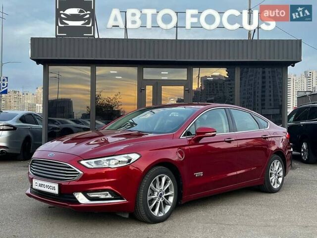 Красный Форд Фьюжн, объемом двигателя 2 л и пробегом 60 тыс. км за 16990 $, фото 2 на Automoto.ua