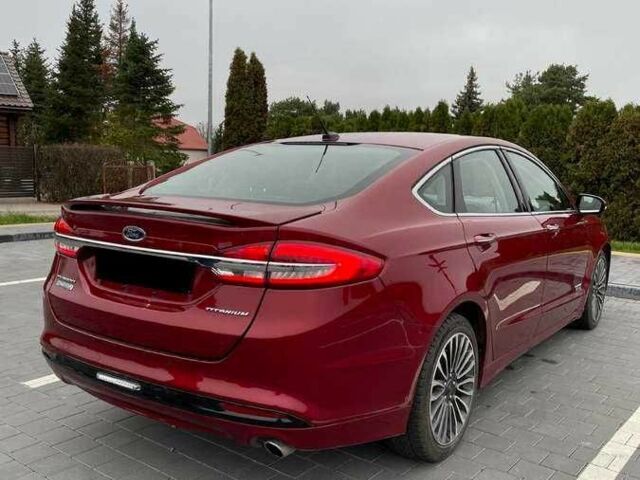 Красный Форд Фьюжн, объемом двигателя 0 л и пробегом 93 тыс. км за 11200 $, фото 5 на Automoto.ua