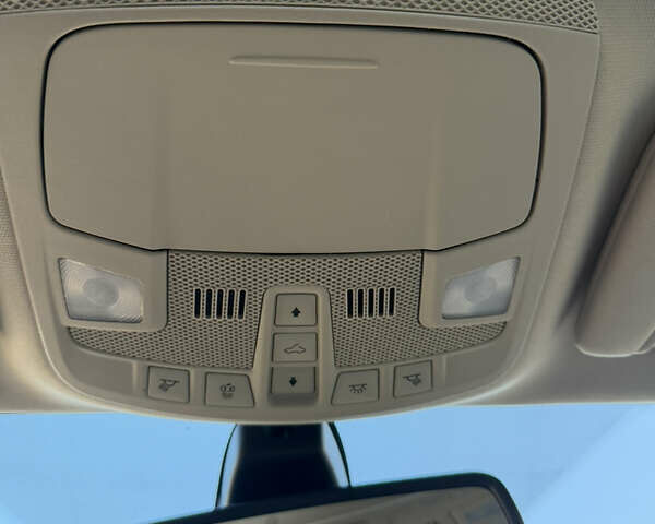 Красный Форд Фьюжн, объемом двигателя 2 л и пробегом 124 тыс. км за 16600 $, фото 15 на Automoto.ua