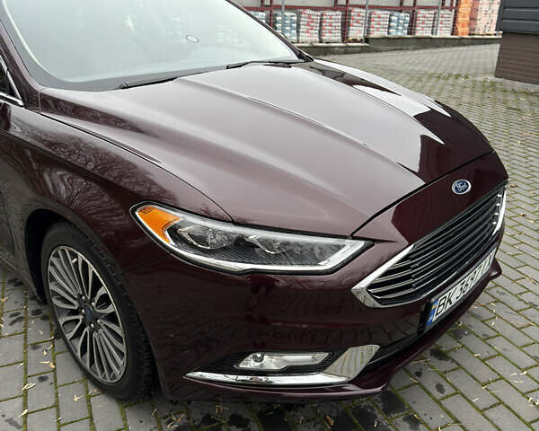 Красный Форд Фьюжн, объемом двигателя 2 л и пробегом 107 тыс. км за 13700 $, фото 43 на Automoto.ua