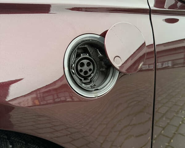 Красный Форд Фьюжн, объемом двигателя 2 л и пробегом 107 тыс. км за 13700 $, фото 53 на Automoto.ua