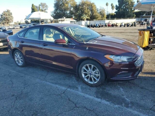 Красный Форд Фьюжн, объемом двигателя 0 л и пробегом 152 тыс. км за 2400 $, фото 3 на Automoto.ua