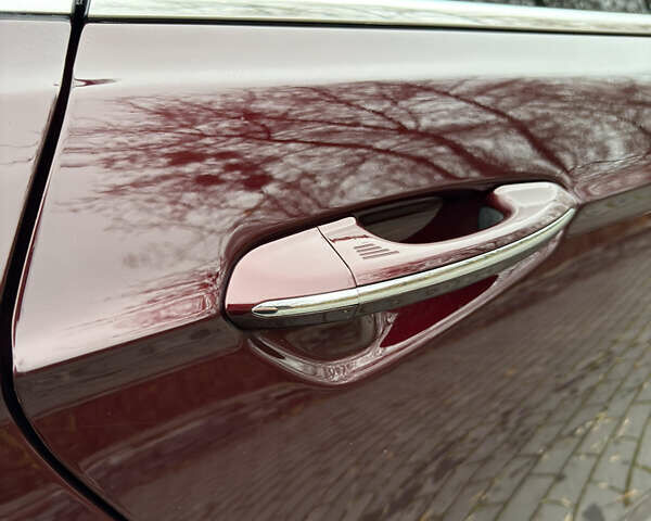 Красный Форд Фьюжн, объемом двигателя 2 л и пробегом 107 тыс. км за 13700 $, фото 38 на Automoto.ua