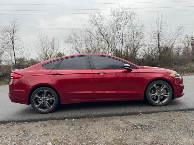 Красный Форд Фьюжн, объемом двигателя 2.7 л и пробегом 120 тыс. км за 15300 $, фото 4 на Automoto.ua