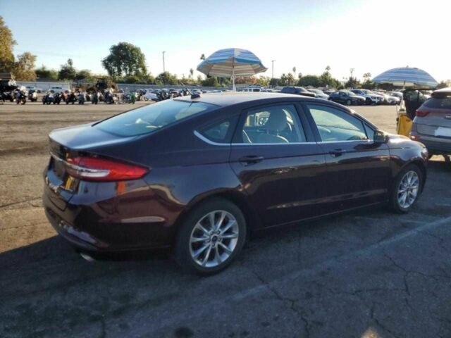 Красный Форд Фьюжн, объемом двигателя 0 л и пробегом 152 тыс. км за 2400 $, фото 2 на Automoto.ua