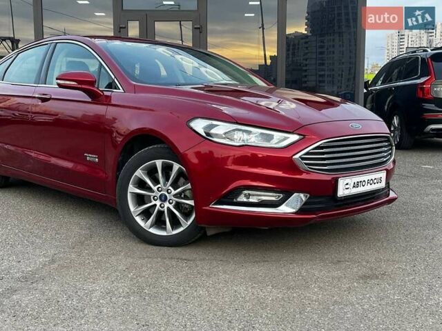 Красный Форд Фьюжн, объемом двигателя 2 л и пробегом 60 тыс. км за 16990 $, фото 1 на Automoto.ua