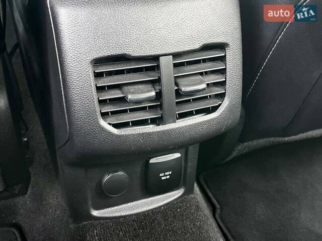 Красный Форд Фьюжн, объемом двигателя 2 л и пробегом 60 тыс. км за 16990 $, фото 33 на Automoto.ua