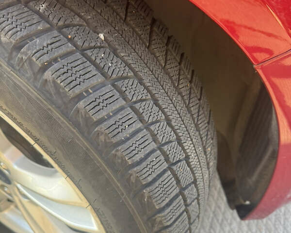 Красный Форд Фьюжн, объемом двигателя 2.5 л и пробегом 74 тыс. км за 13499 $, фото 10 на Automoto.ua