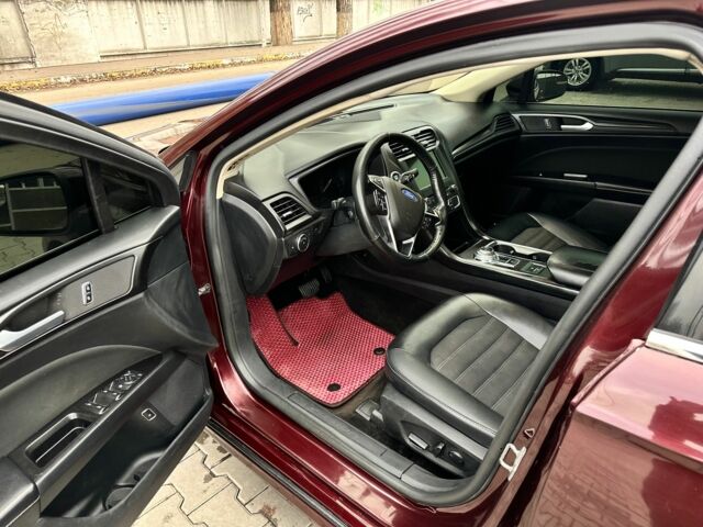 Красный Форд Фьюжн, объемом двигателя 2 л и пробегом 118 тыс. км за 337 $, фото 9 на Automoto.ua