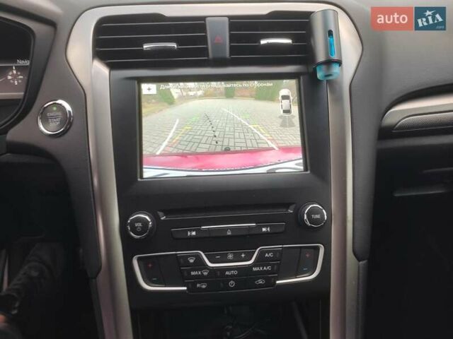 Червоний Форд Фьюжен, об'ємом двигуна 1.5 л та пробігом 76 тис. км за 9950 $, фото 25 на Automoto.ua