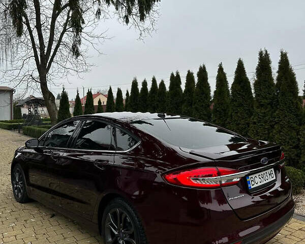 Красный Форд Фьюжн, объемом двигателя 1.5 л и пробегом 140 тыс. км за 12000 $, фото 6 на Automoto.ua