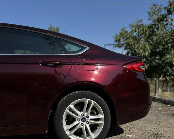 Форд Фьюжен 2018 у Южне (Південне) на Automoto.ua Червоний Форд Фьюжен, об'ємом двигуна 1.5 л та пробігом 104 тис. км за 13990 $, фото 16 на Automoto.ua