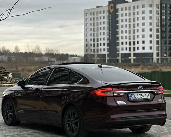 Червоний Форд Фьюжен, об'ємом двигуна 2 л та пробігом 120 тис. км за 11500 $, фото 16 на Automoto.ua