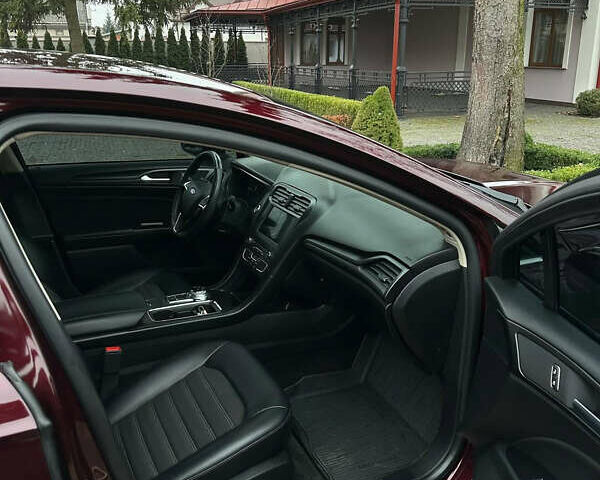 Красный Форд Фьюжн, объемом двигателя 1.5 л и пробегом 140 тыс. км за 12000 $, фото 3 на Automoto.ua