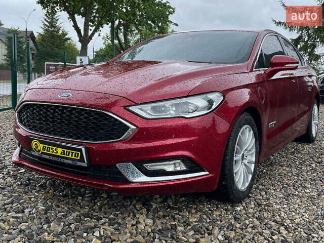 Форд Фьюжн 2018 в Коломые на Automoto.ua Красный Форд Фьюжн, объемом двигателя 2 л и пробегом 119 тыс. км за 16500 $, фото 2 на Automoto.ua