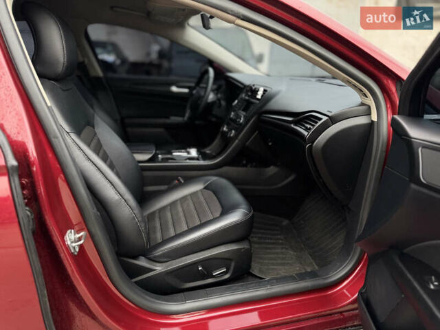 Червоний Форд Фьюжен, об'ємом двигуна 1.5 л та пробігом 98 тис. км за 11200 $, фото 8 на Automoto.ua