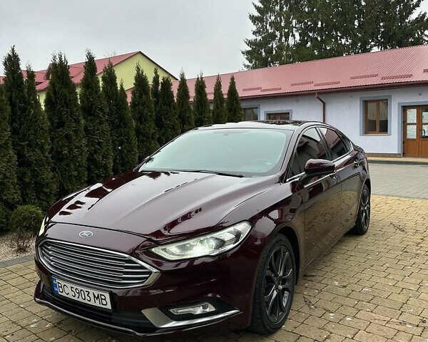 Красный Форд Фьюжн, объемом двигателя 1.5 л и пробегом 140 тыс. км за 12000 $, фото 1 на Automoto.ua