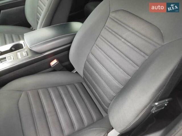 Червоний Форд Фьюжен, об'ємом двигуна 1.5 л та пробігом 76 тис. км за 9950 $, фото 17 на Automoto.ua