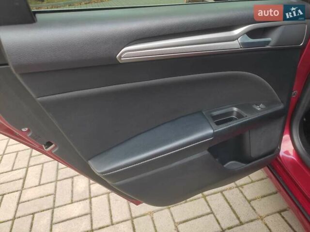 Червоний Форд Фьюжен, об'ємом двигуна 1.5 л та пробігом 76 тис. км за 9950 $, фото 31 на Automoto.ua