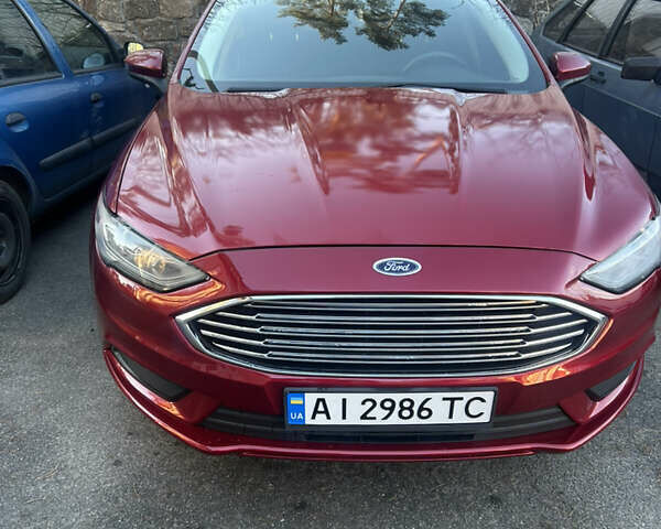 Красный Форд Фьюжн, объемом двигателя 1.6 л и пробегом 130 тыс. км за 13000 $, фото 3 на Automoto.ua