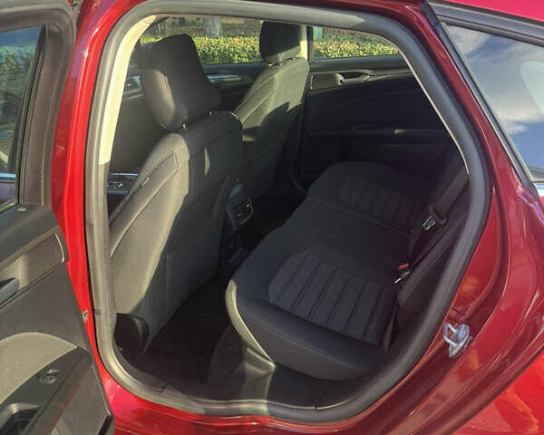 Красный Форд Фьюжн, объемом двигателя 2.5 л и пробегом 74 тыс. км за 13499 $, фото 9 на Automoto.ua