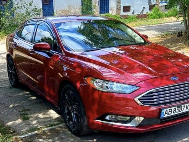 Червоний Форд Фьюжен, об'ємом двигуна 1.5 л та пробігом 65 тис. км за 10600 $, фото 2 на Automoto.ua