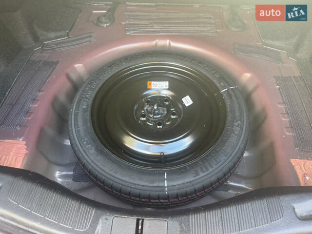 Красный Форд Фьюжн, объемом двигателя 2.5 л и пробегом 74 тыс. км за 13499 $, фото 8 на Automoto.ua