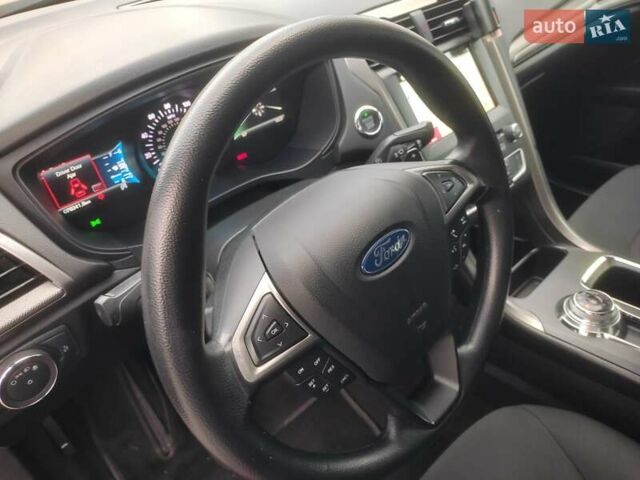 Червоний Форд Фьюжен, об'ємом двигуна 1.5 л та пробігом 76 тис. км за 9950 $, фото 20 на Automoto.ua