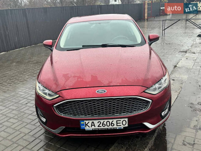 Красный Форд Фьюжн, объемом двигателя 1.5 л и пробегом 76 тыс. км за 10400 $, фото 2 на Automoto.ua