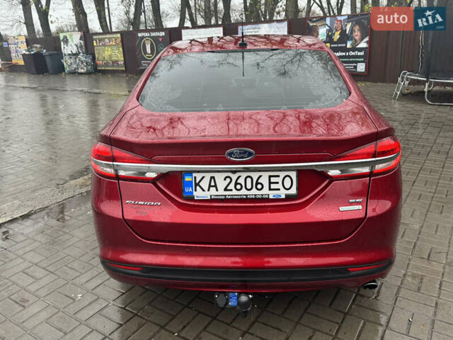 Красный Форд Фьюжн, объемом двигателя 1.5 л и пробегом 76 тыс. км за 10200 $, фото 5 на Automoto.ua