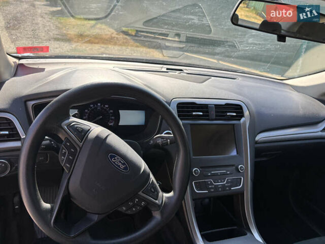 Форд Фьюжен 2018 у Южне (Південне) на Automoto.ua Червоний Форд Фьюжен, об'ємом двигуна 1.5 л та пробігом 104 тис. км за 13990 $, фото 29 на Automoto.ua