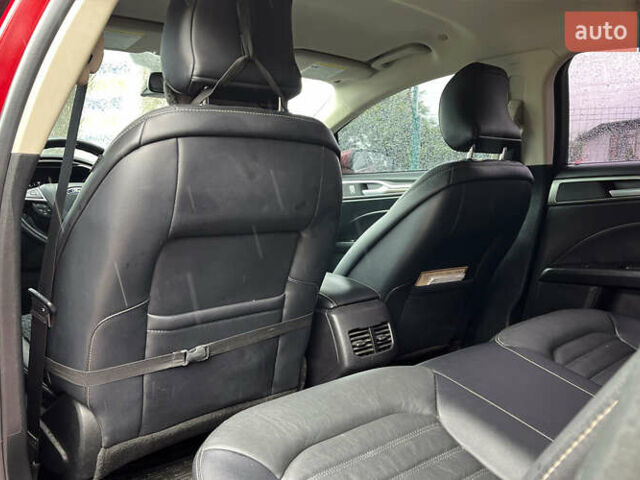 Форд Фьюжн 2018 в Коломые на Automoto.ua Красный Форд Фьюжн, объемом двигателя 2 л и пробегом 119 тыс. км за 16500 $, фото 13 на Automoto.ua