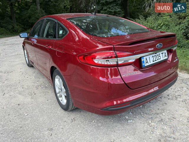 Красный Форд Фьюжн, объемом двигателя 2 л и пробегом 153 тыс. км за 15200 $, фото 2 на Automoto.ua