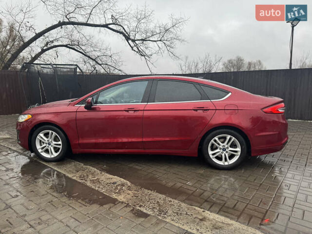 Красный Форд Фьюжн, объемом двигателя 1.5 л и пробегом 76 тыс. км за 10200 $, фото 8 на Automoto.ua