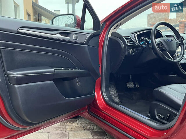 Червоний Форд Фьюжен, об'ємом двигуна 2 л та пробігом 90 тис. км за 18500 $, фото 17 на Automoto.ua