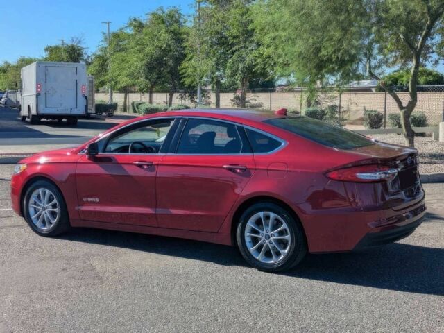 Красный Форд Фьюжн, объемом двигателя 2 л и пробегом 34 тыс. км за 11900 $, фото 5 на Automoto.ua