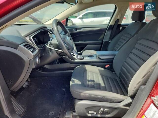 Красный Форд Фьюжн, объемом двигателя 2 л и пробегом 90 тыс. км за 3000 $, фото 6 на Automoto.ua