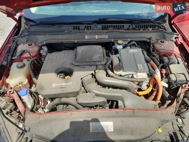 Красный Форд Фьюжн, объемом двигателя 2 л и пробегом 90 тыс. км за 3000 $, фото 10 на Automoto.ua