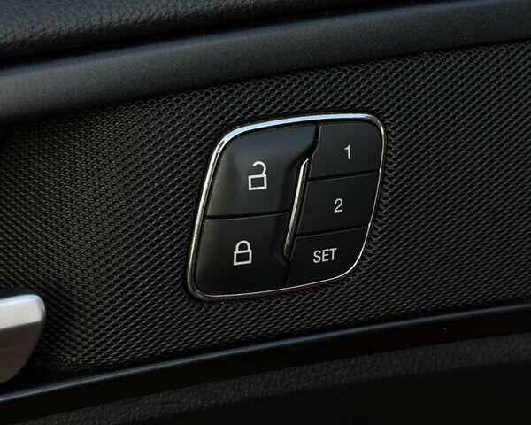 Червоний Форд Фьюжен, об'ємом двигуна 2 л та пробігом 207 тис. км за 12999 $, фото 15 на Automoto.ua