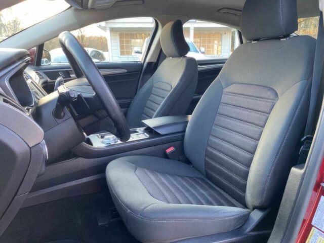 Червоний Форд Фьюжен, об'ємом двигуна 1.5 л та пробігом 36 тис. км за 7500 $, фото 8 на Automoto.ua