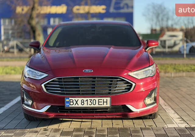 Червоний Форд Фьюжен, об'ємом двигуна 1.5 л та пробігом 42 тис. км за 14900 $, фото 2 на Automoto.ua