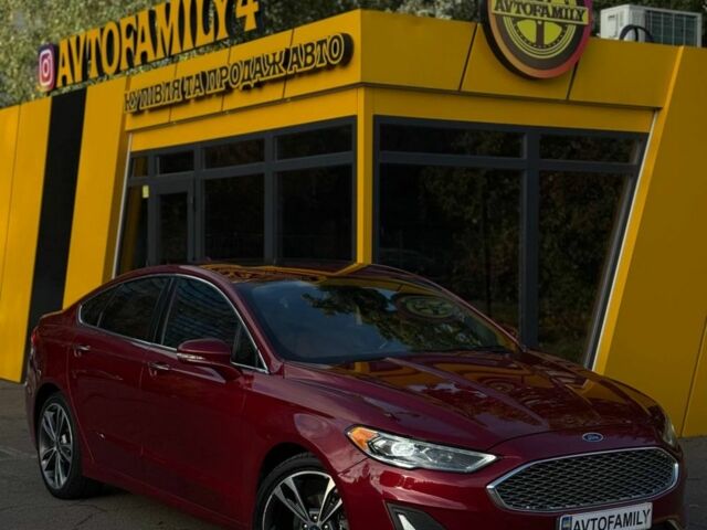Червоний Форд Фьюжен, об'ємом двигуна 2 л та пробігом 206 тис. км за 12999 $, фото 2 на Automoto.ua