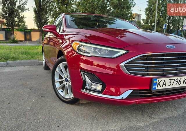 Форд Фьюжен 2019 у Києві на Automoto.ua Червоний Форд Фьюжен, об'ємом двигуна 2 л та пробігом 154 тис. км за 15300 $, фото 17 на Automoto.ua