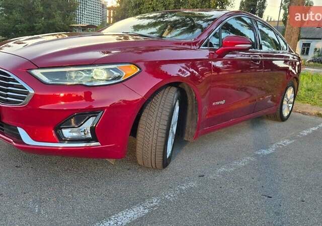 Форд Фьюжен 2019 у Києві на Automoto.ua Червоний Форд Фьюжен, об'ємом двигуна 2 л та пробігом 154 тис. км за 15300 $, фото 15 на Automoto.ua