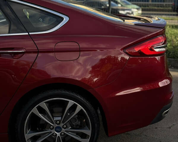 Червоний Форд Фьюжен, об'ємом двигуна 2 л та пробігом 207 тис. км за 12999 $, фото 28 на Automoto.ua