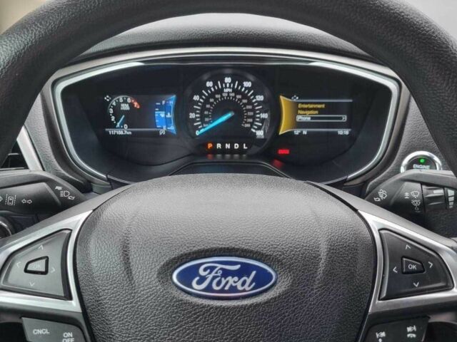 Красный Форд Фьюжн, объемом двигателя 1.5 л и пробегом 124 тыс. км за 12500 $, фото 4 на Automoto.ua