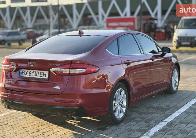 Червоний Форд Фьюжен, об'ємом двигуна 1.5 л та пробігом 42 тис. км за 14900 $, фото 6 на Automoto.ua